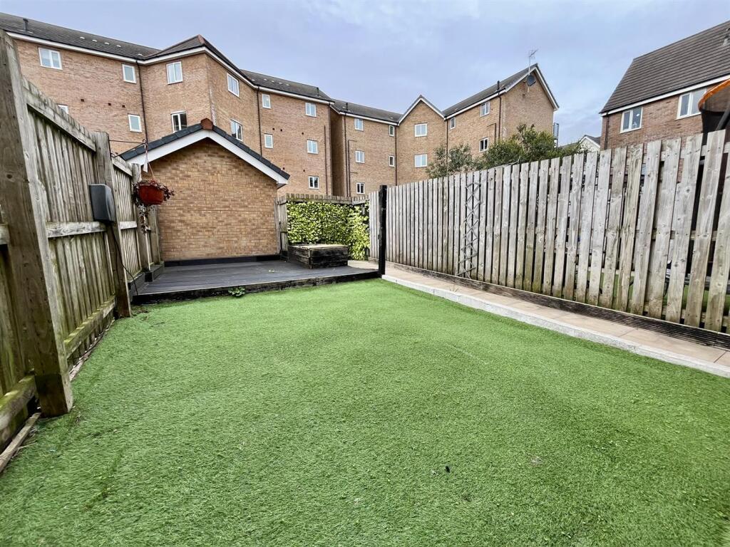 4 bed Town House for rent in Morecambe. From GF Property Sales and Lettings - Morecambe 4 bed Town House for rent in Morecambe. From GF Property Sales and Lettings - Morecambe