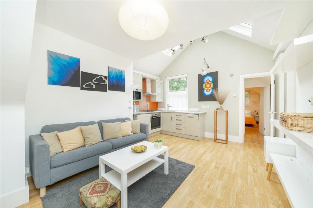 1 bed 1st Floor Flat for rent in Willesden. From Wenlock and Taylor