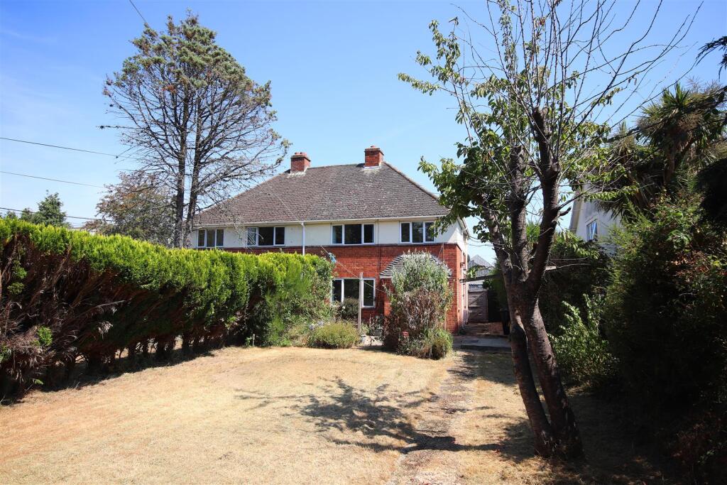 3 bed Semi Detached for rent in Lymington. From Spencers of the New Forest - Lymington