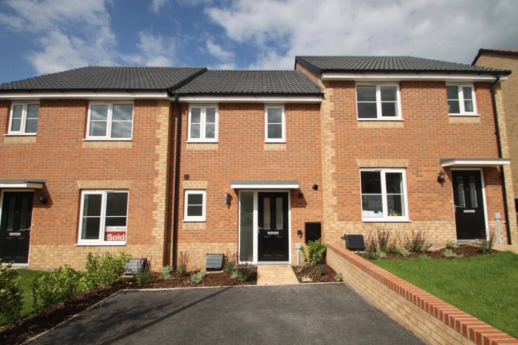2 bed Mid Terraced House for rent in . From Roger Parry & Partners - Shrewsbury