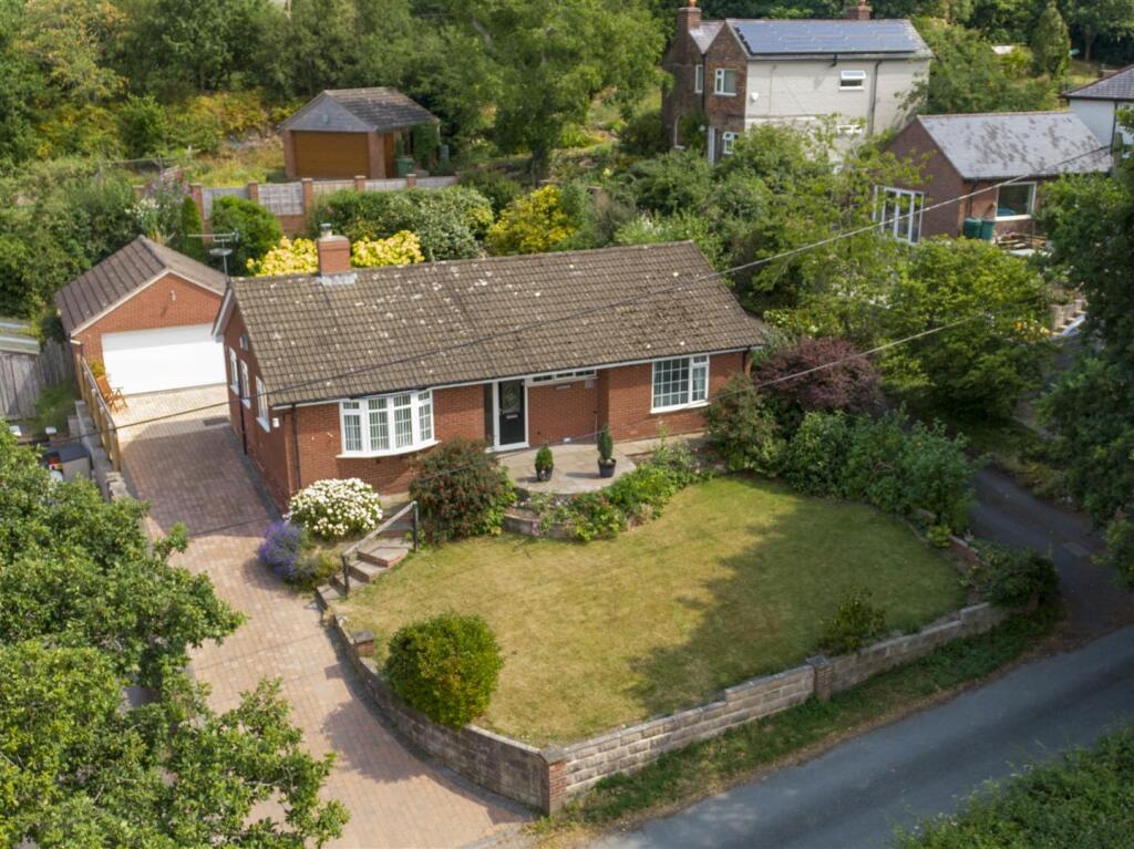 3 bed Detached bungalow for rent in Pontesbury. From Roger Parry & Partners - Shrewsbury