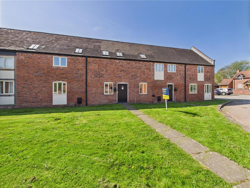 4 bed Barn Conversion for rent in Leebotwood. From Roger Parry & Partners - Shrewsbury
