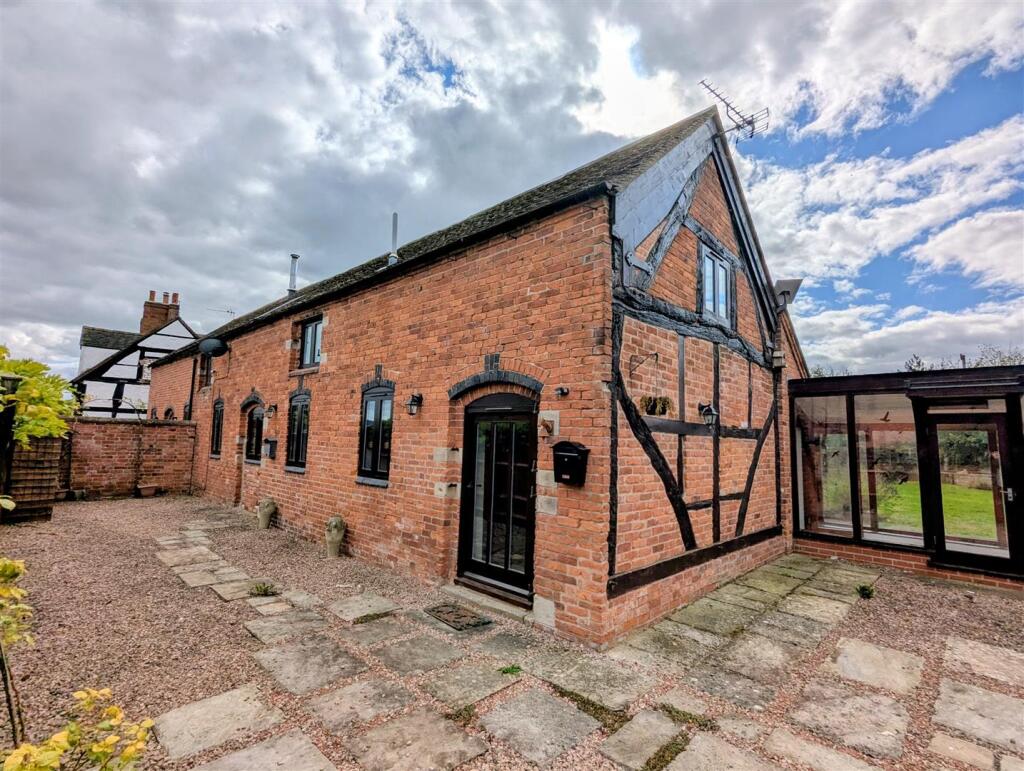 4 bed Detached for rent in Dorrington. From Roger Parry & Partners - Shrewsbury