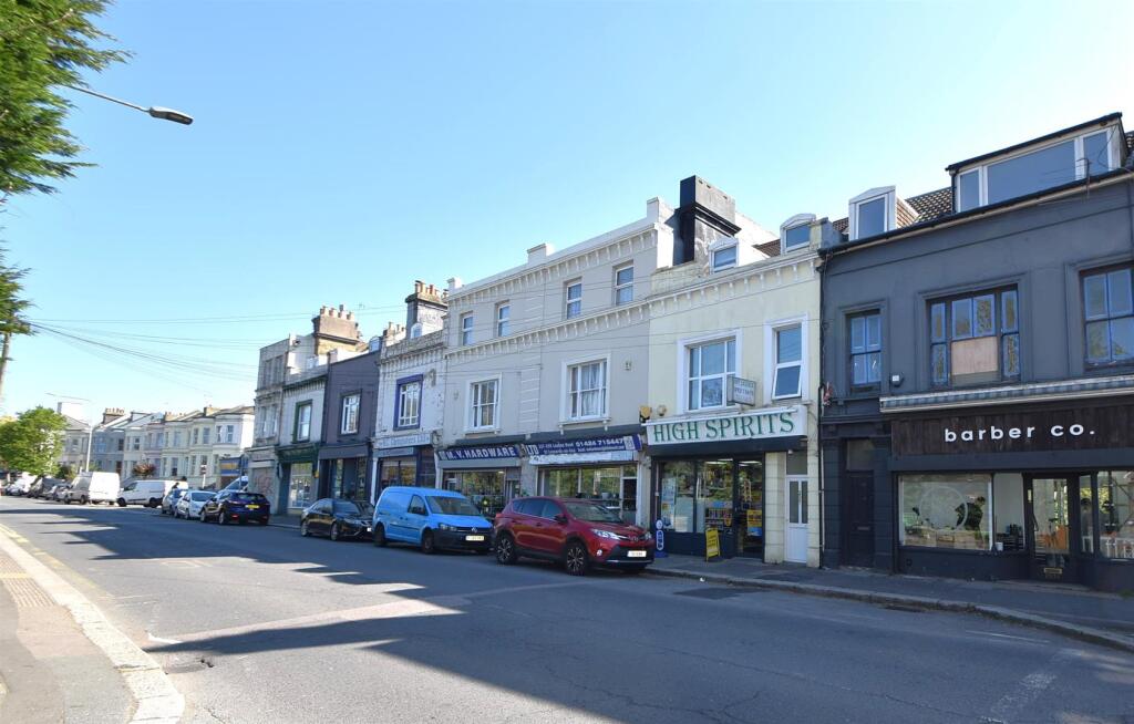 3 bed Annexe for rent in Hastings. From Rush Witt & Wilson - St.Leonards-on-sea