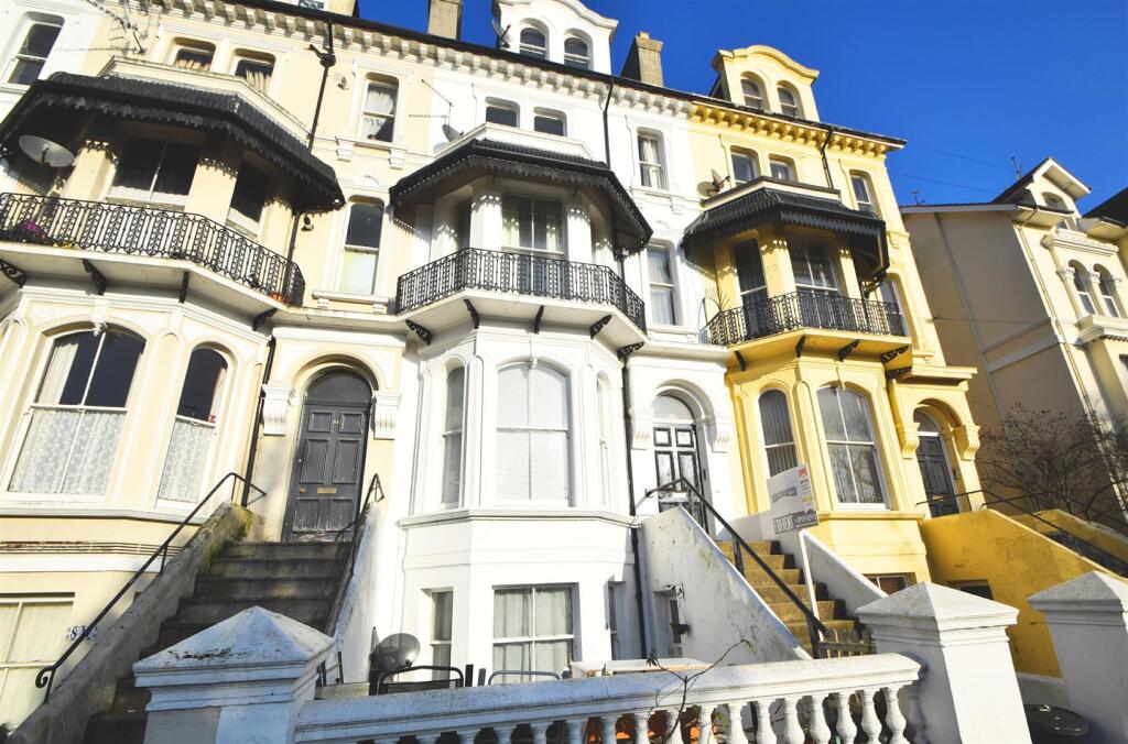 1 bed 1st Floor Flat for rent in Hastings. From Rush Witt & Wilson - St.Leonards-on-sea 1 bed 1st Floor Flat for rent in Hastings. From Rush Witt & Wilson - St.Leonards-on-sea
