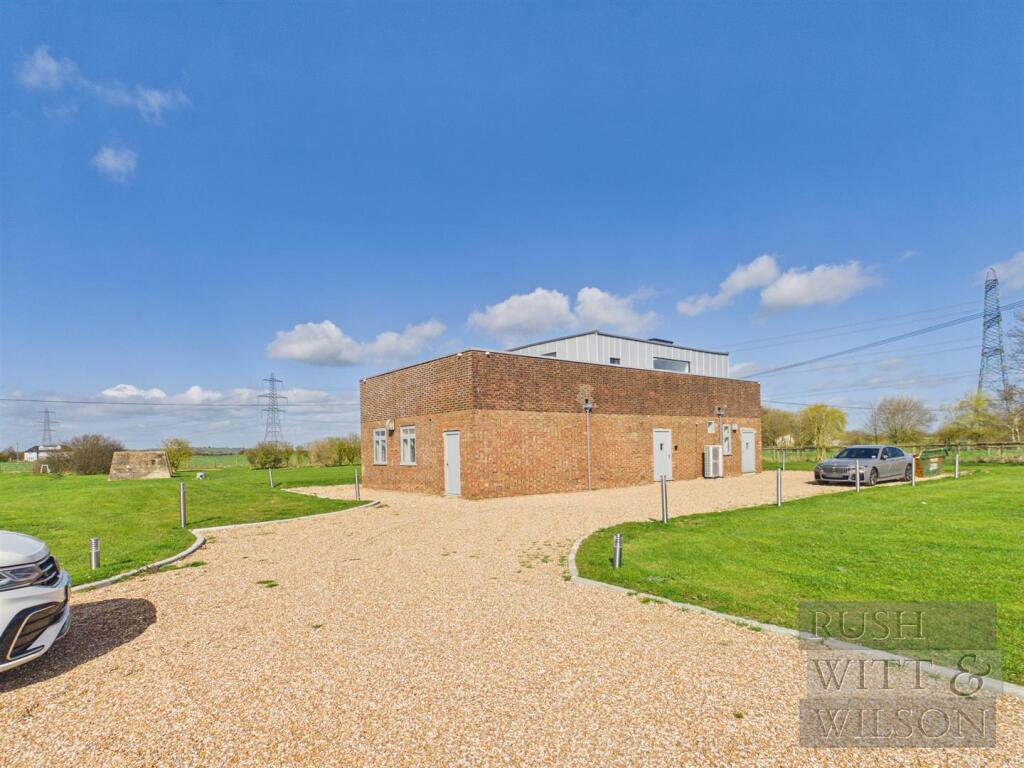 4 bed Detached for rent in Rye. From Rush Witt & Wilson - St.Leonards-on-sea