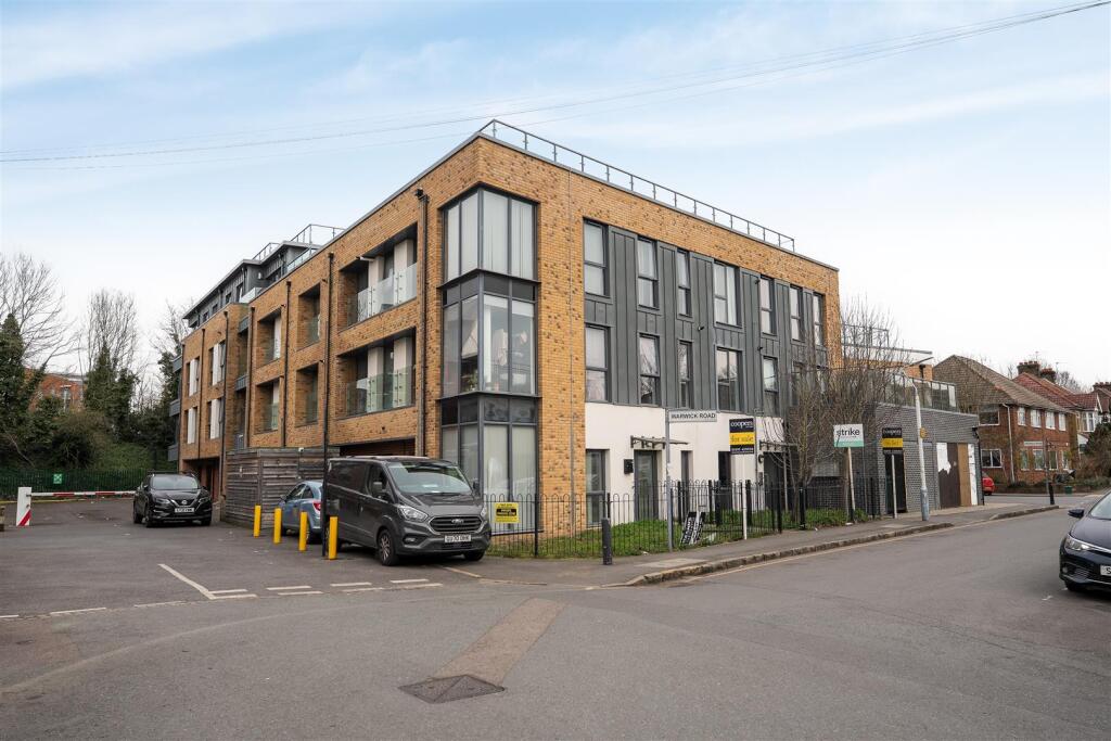 1 bed Apartment for rent in Yiewsley. From R.Whitley and Co