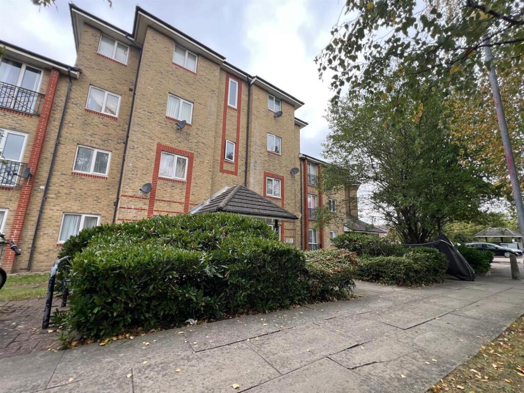 2 bed 1st Floor Flat for rent in Barking. From Sandra Davidson - Redbridge
