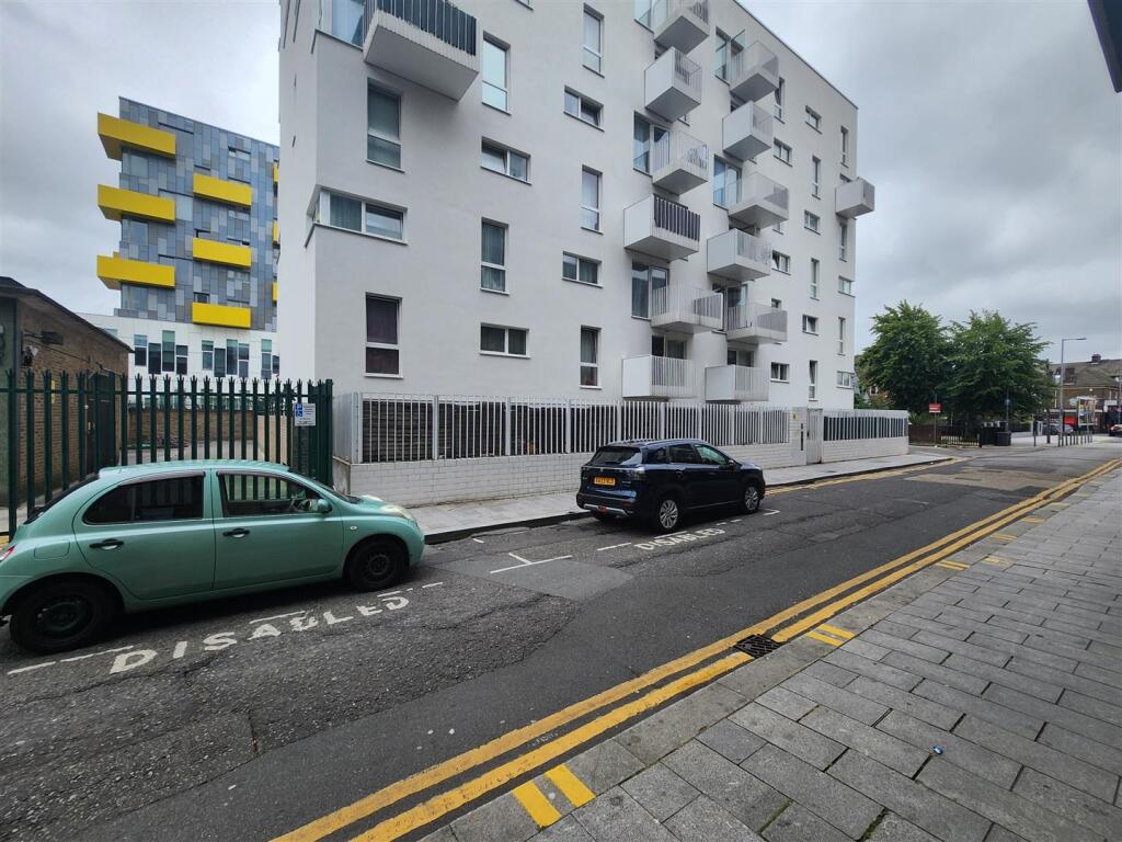 1 bed 1st Floor Flat for rent in Barking. From Sandra Davidson - Redbridge 1 bed 1st Floor Flat for rent in Barking. From Sandra Davidson - Redbridge