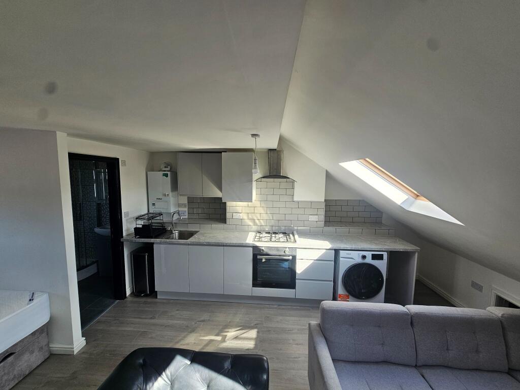 0 bed Studio for rent in Manchester. From Ash Residential - Manchester 0 bed Studio for rent in Manchester. From Ash Residential - Manchester