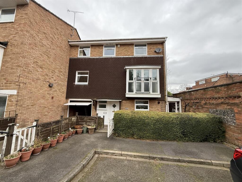 3 bed End of Terrace for rent in Dunstable. From Robinsons - Dunstable 3 bed End of Terrace for rent in Dunstable. From Robinsons - Dunstable
