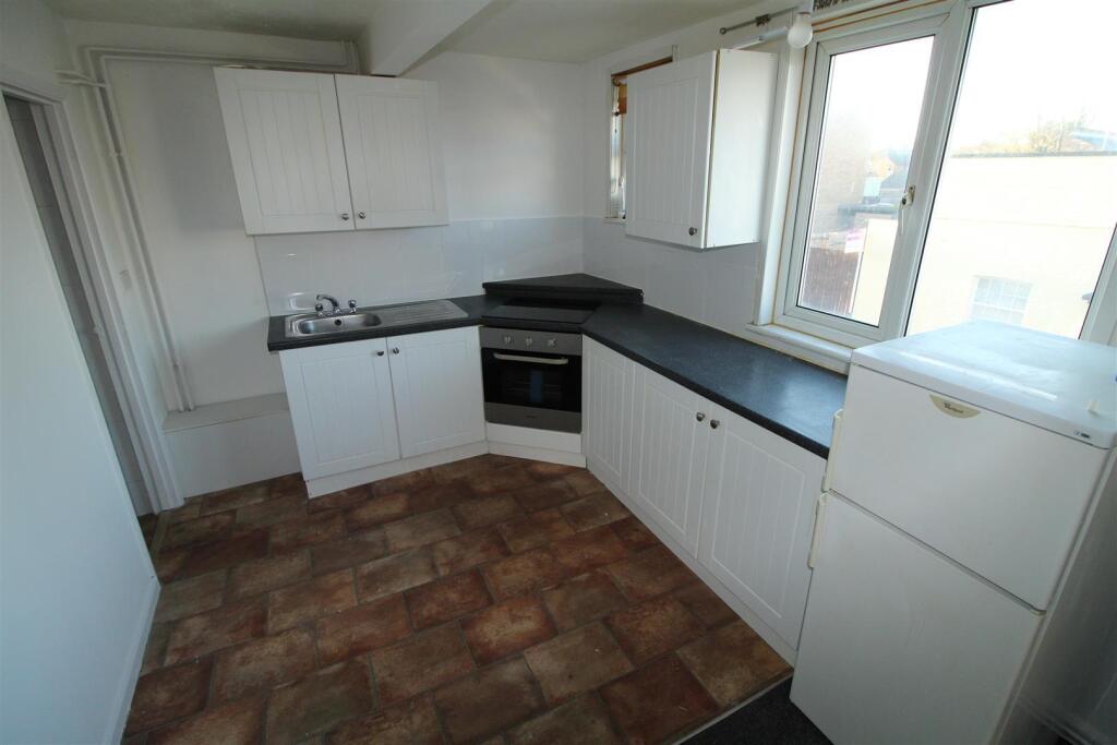 1 bed 1st Floor Flat for rent in Dunstable. From Robinsons - Dunstable 1 bed 1st Floor Flat for rent in Dunstable. From Robinsons - Dunstable