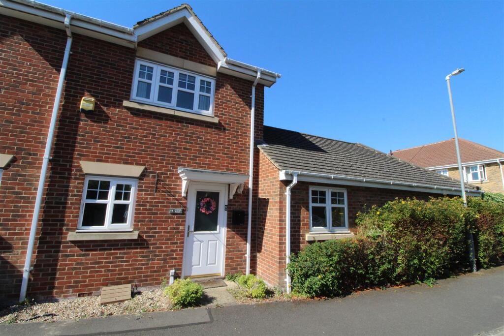 2 bed Semi Detached for rent in Dunstable. From Robinsons - Dunstable