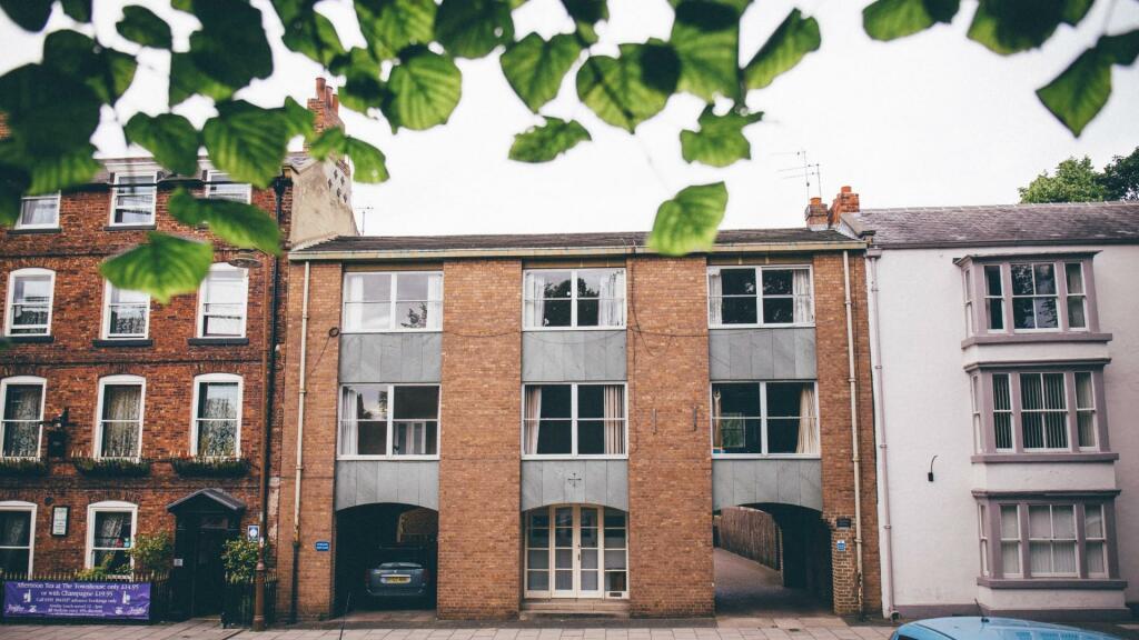 7 bed Private Halls for rent in Durham. From Robinsons - Durham 7 bed Private Halls for rent in Durham. From Robinsons - Durham