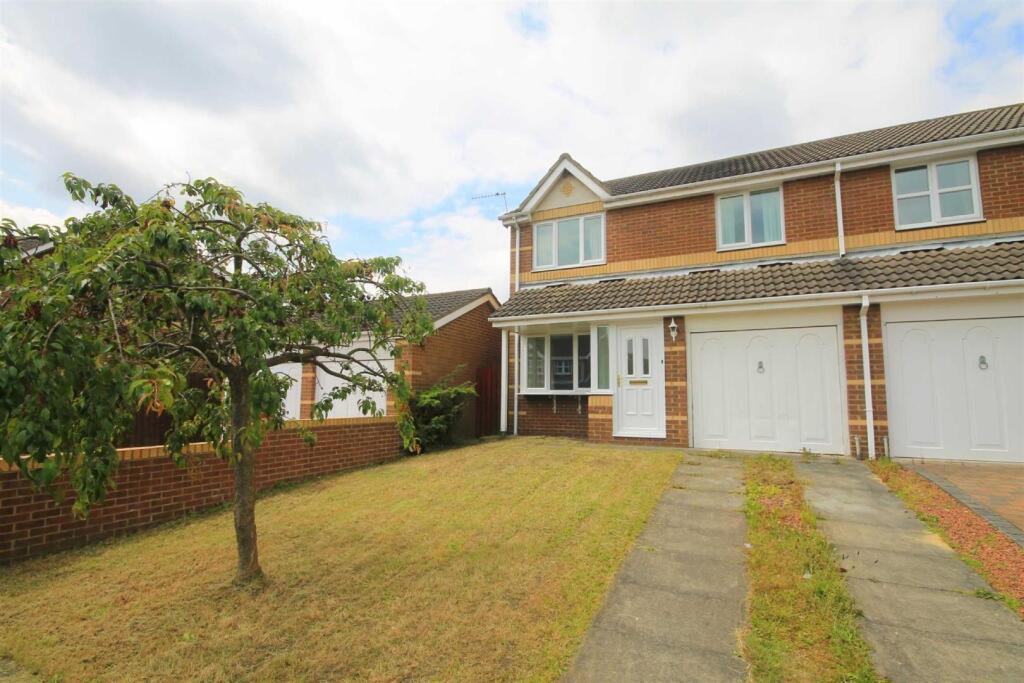 3 bed Semi Detached for rent in Langley Moor. From Robinsons - Durham 3 bed Semi Detached for rent in Langley Moor. From Robinsons - Durham