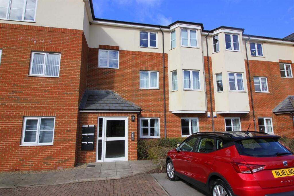 2 bed Apartment for rent in West Rainton. From Robinsons - Durham 2 bed Apartment for rent in West Rainton. From Robinsons - Durham