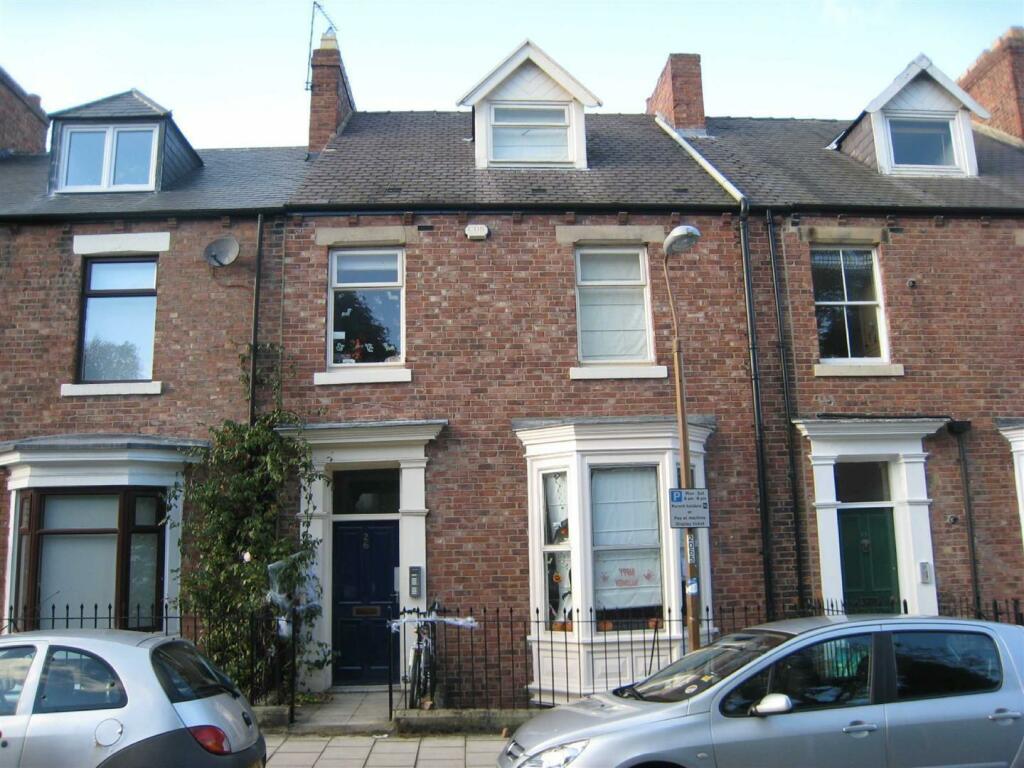 9 bed Private Halls for rent in Durham. From Robinsons - Durham 9 bed Private Halls for rent in Durham. From Robinsons - Durham