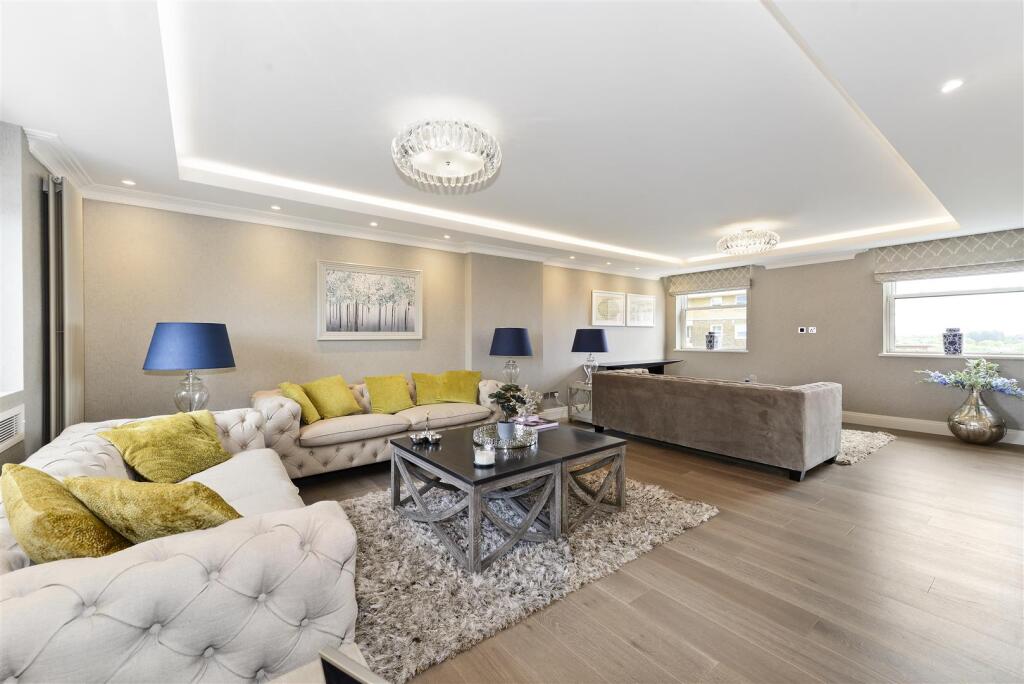 4 bed Penthouse for rent in Hampstead. From TK International - Hampstead 4 bed Penthouse for rent in Hampstead. From TK International - Hampstead