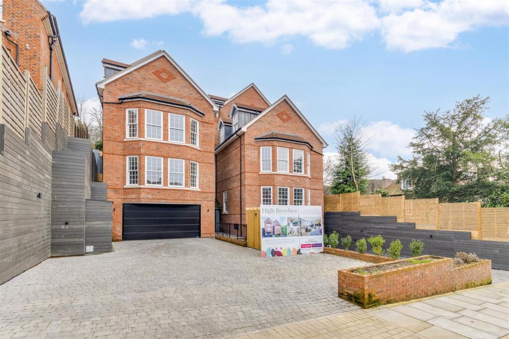 3 bed 1st Floor Flat for rent in Hampstead. From TK International - Hampstead 3 bed 1st Floor Flat for rent in Hampstead. From TK International - Hampstead