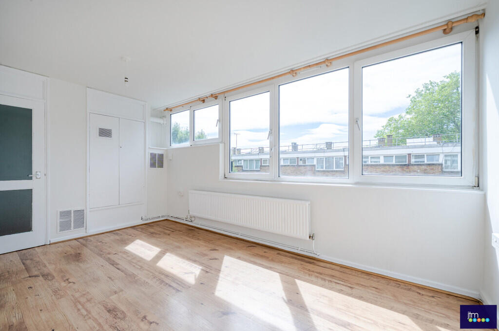 4 bed Studio for rent in Hornsey. From JTM Homes