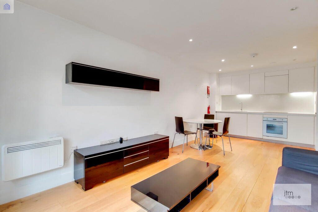 3 bed Apartment for rent in Stoke Newington. From JTM Homes