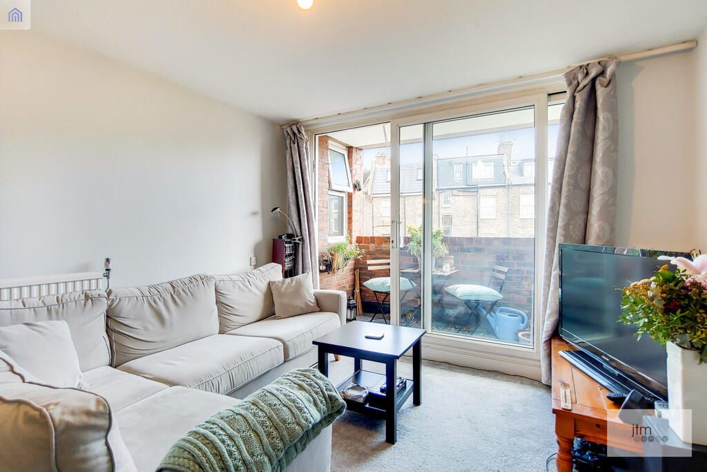 1 bed 1st Floor Flat for rent in Hornsey. From JTM Homes 1 bed 1st Floor Flat for rent in Hornsey. From JTM Homes