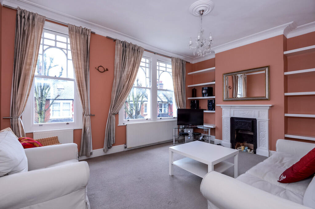 3 bed Annexe for rent in Hornsey. From JTM Homes 3 bed Annexe for rent in Hornsey. From JTM Homes
