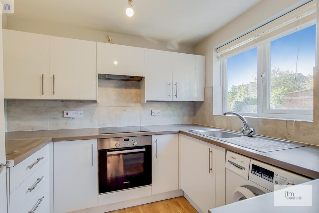 2 bed Apartment for rent in London. From JTM Homes