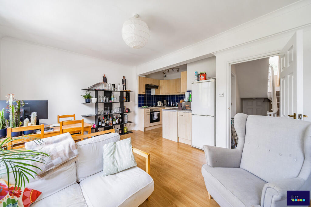 2 bed Apartment for rent in Hornsey. From JTM Homes