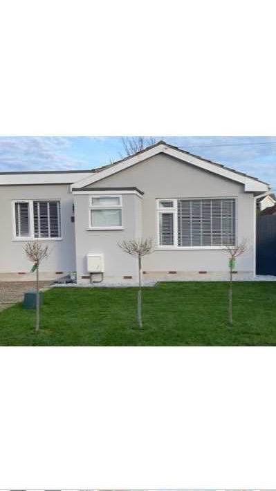 2 bed Bungalow for rent in Canvey Island. From Richard Poyntz & Co - Canvey Island 2 bed Bungalow for rent in Canvey Island. From Richard Poyntz & Co - Canvey Island