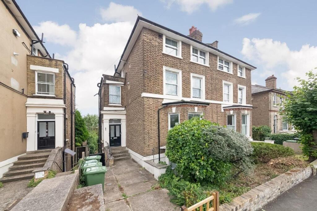 1 bed Apartment for rent in Penge. From Pedder - Crystal Palace