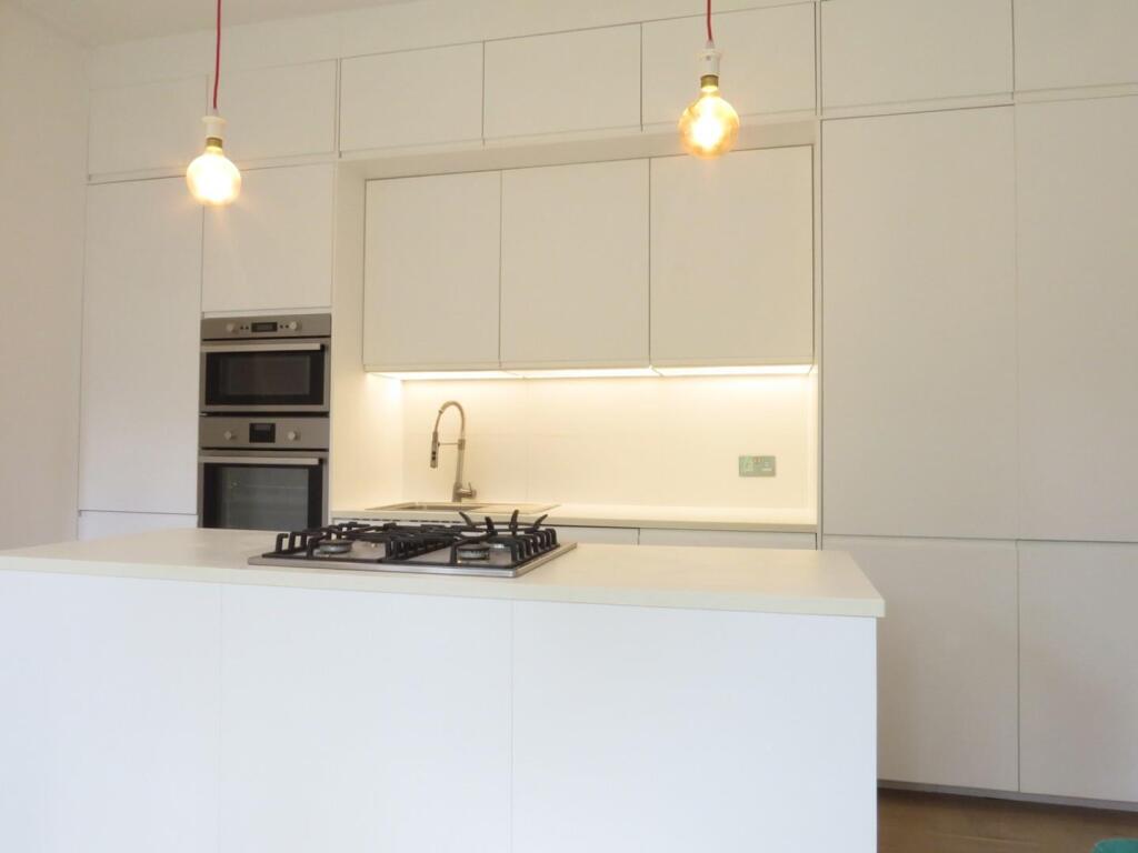 1 bed Apartment for rent in Penge. From Pedder - Crystal Palace 1 bed Apartment for rent in Penge. From Pedder - Crystal Palace
