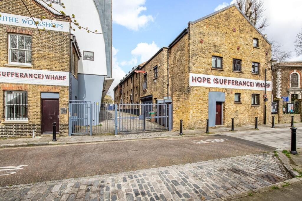2 bed Apartment for rent in London. From Pedder - Dulwich Village