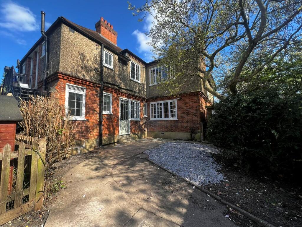 2 bed Annexe for rent in London. From Pedder - Dulwich Village