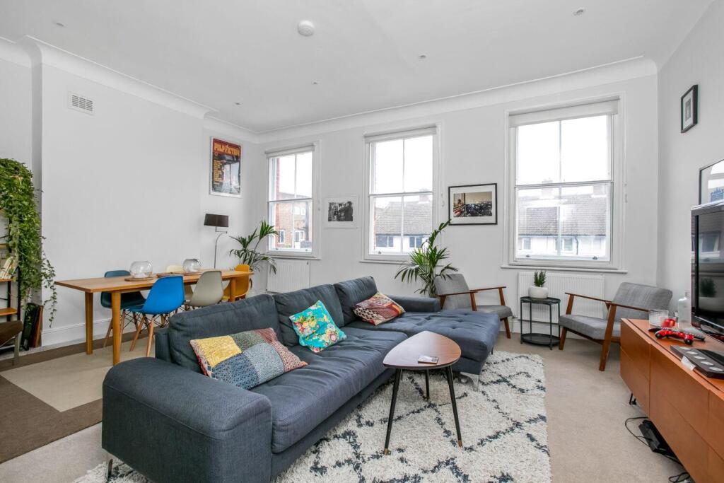 4 bed Apartment for rent in London. From Pedder - Dulwich Village