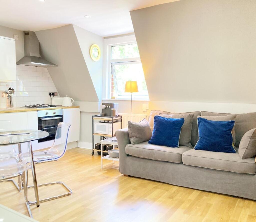 2 bed Apartment for rent in London. From Pedder - East Dulwich 2 bed Apartment for rent in London. From Pedder - East Dulwich