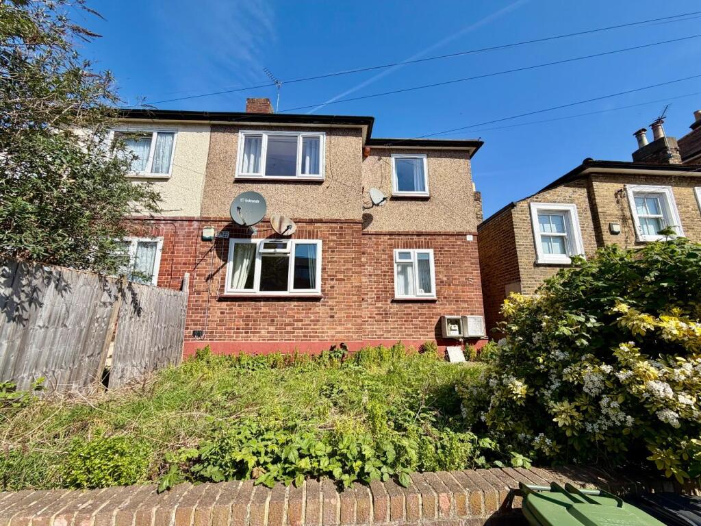 2 bed Annexe for rent in Catford. From Pedder - Forest Hill 2 bed Annexe for rent in Catford. From Pedder - Forest Hill