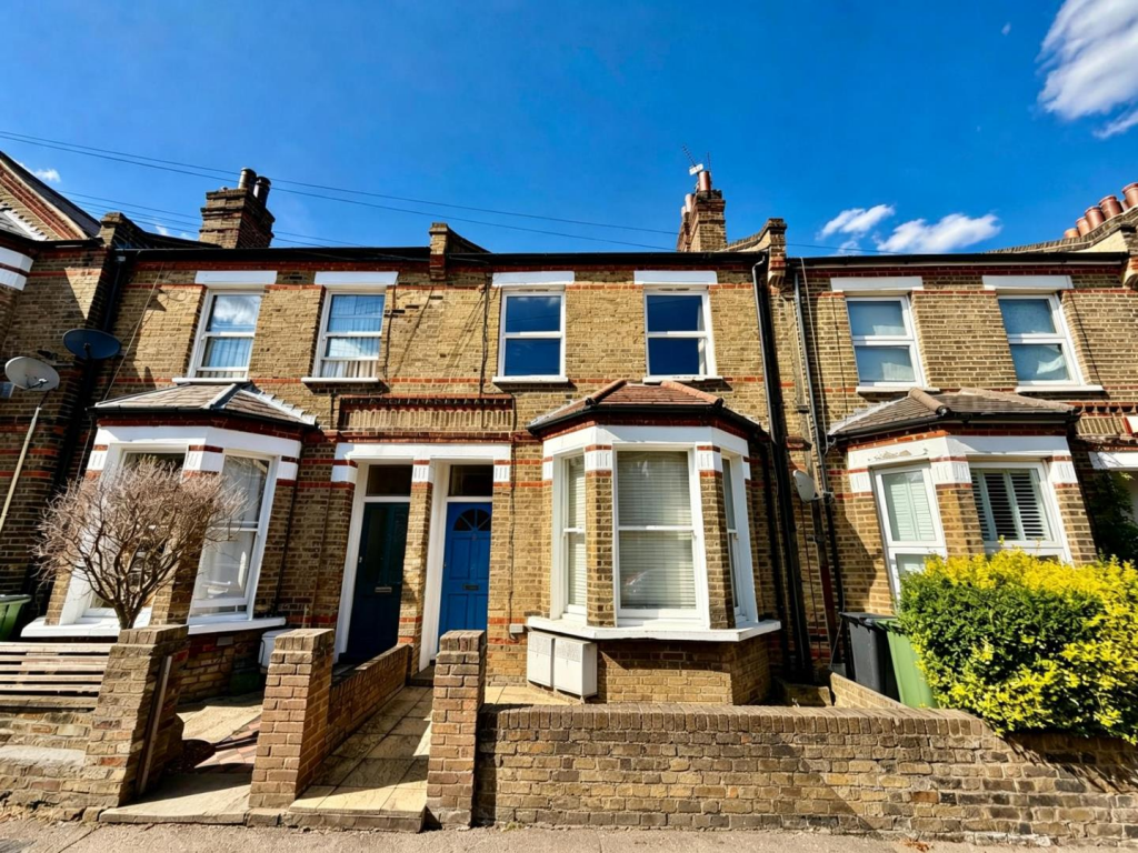 2 bed 1st Floor Flat for rent in Catford. From Pedder - Forest Hill 2 bed 1st Floor Flat for rent in Catford. From Pedder - Forest Hill