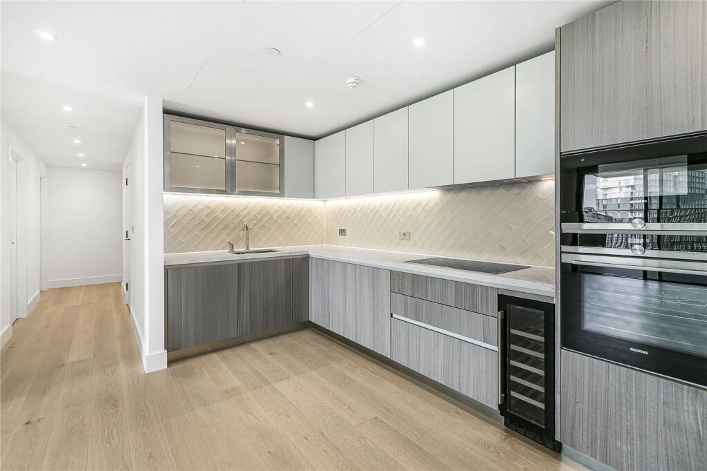 2 bed Apartment for rent in . From Stirling Ackroyd - Bankside