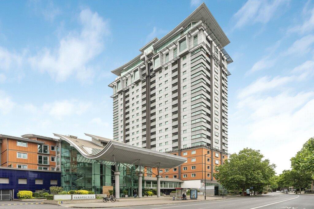 2 bed Apartment for rent in London. From Stirling Ackroyd - London Bridge