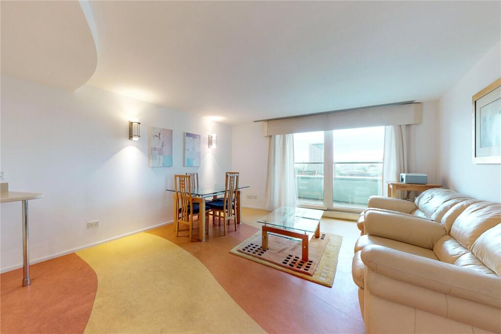 2 bed Apartment for rent in London. From Stirling Ackroyd - London Bridge