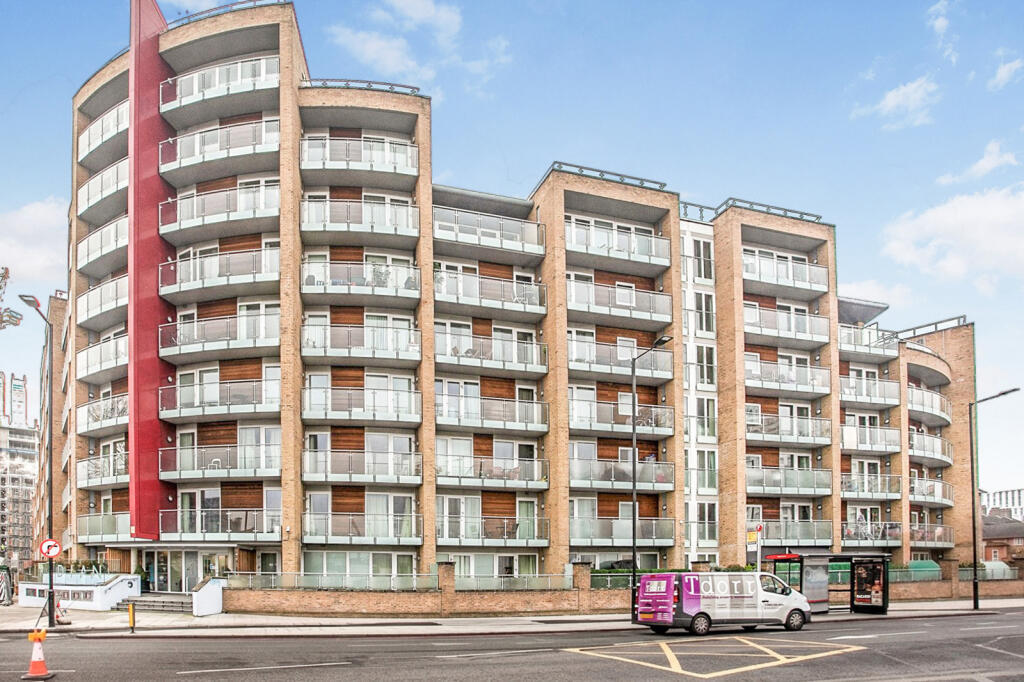 1 bed Apartment for rent in Clapham. From Stirling Ackroyd - London Bridge