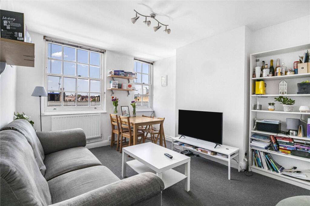 3 bed Apartment for rent in London. From Stirling Ackroyd - London Bridge
