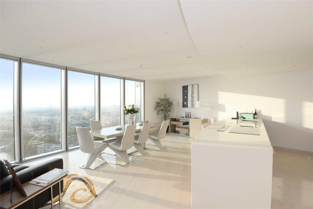 3 bed Apartment for rent in London. From Stirling Ackroyd - London Bridge