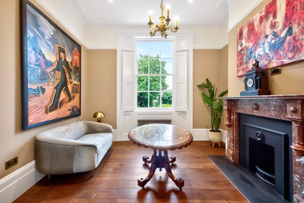 4 bed Mid Terraced House for rent in Islington. From Stirling Ackroyd - Clerkenwell 4 bed Mid Terraced House for rent in Islington. From Stirling Ackroyd - Clerkenwell