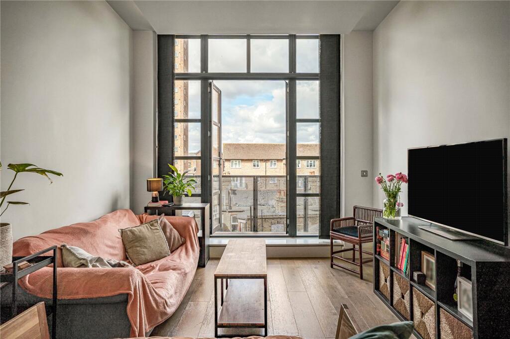 2 bed Apartment for rent in Hackney. From Stirling Ackroyd - Hackney