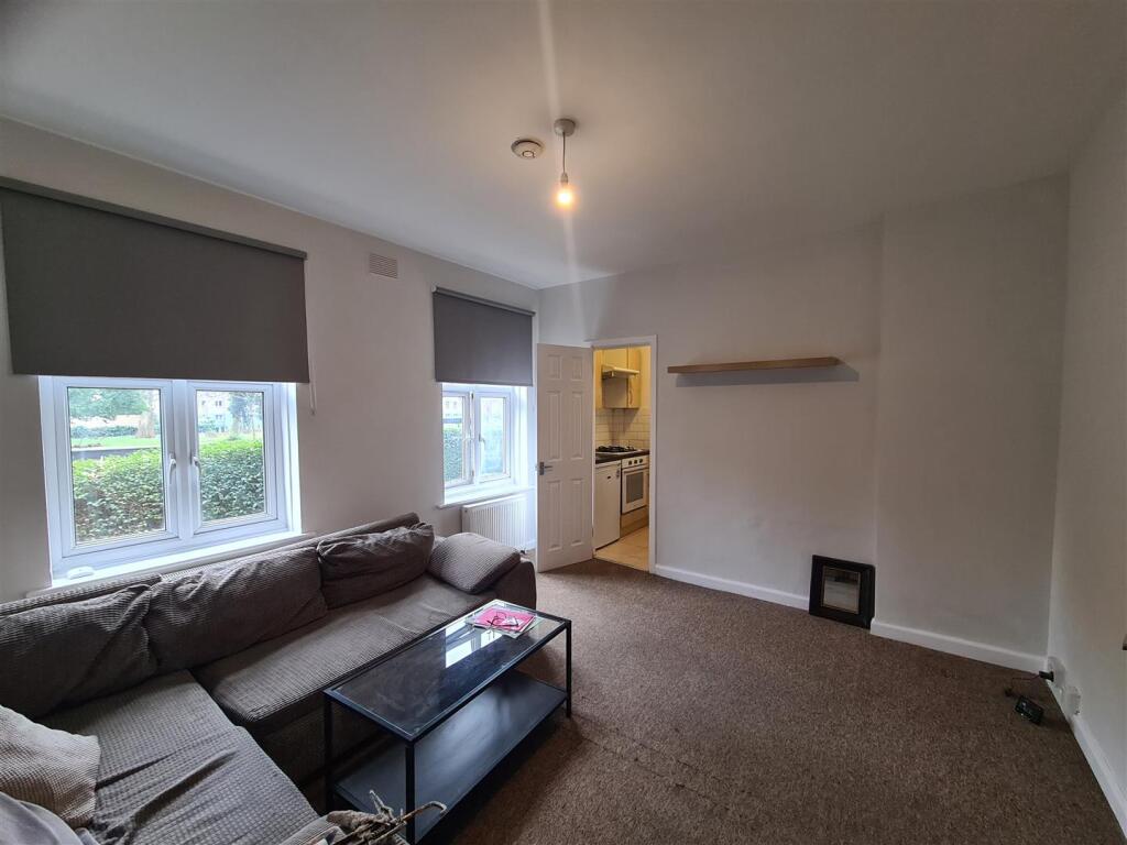 1 bed Apartment for rent in Clapham. From Eden Harper - Brixton