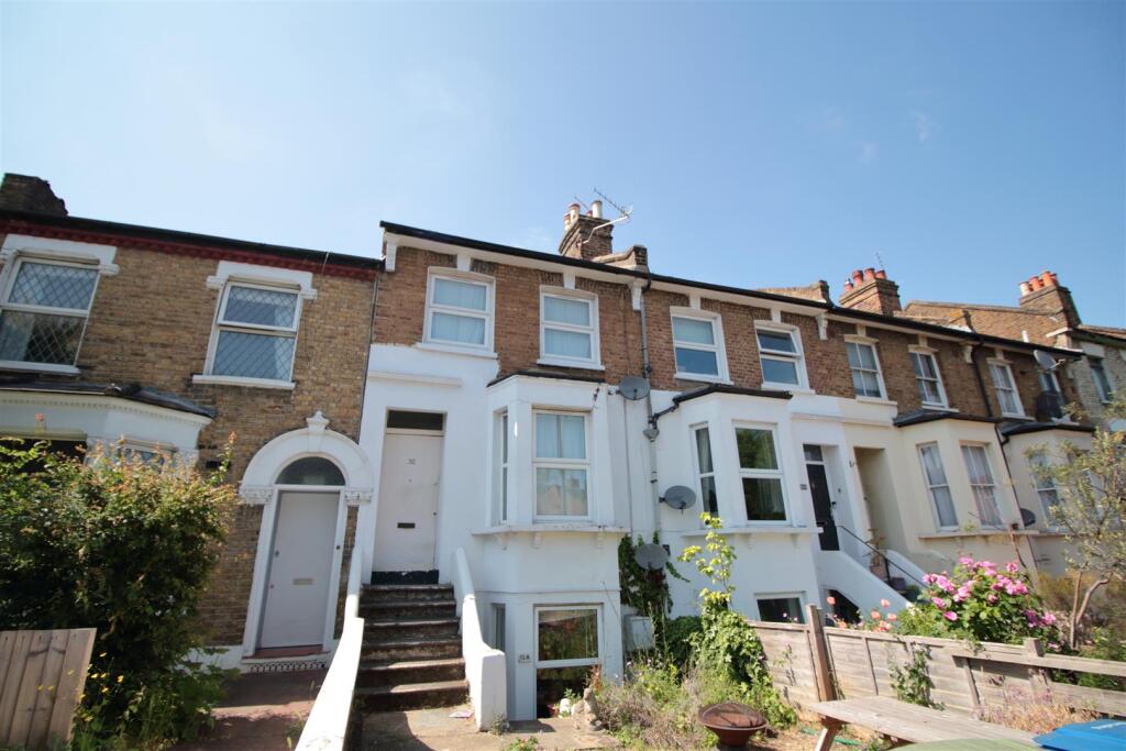 1 bed Annexe for rent in Deptford. From Eden Harper - Brixton