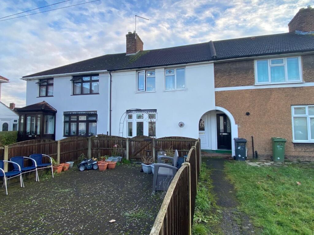 3 bed Mid Terraced House for rent in Dagenham. From Steps Estate Agents - Dagenham