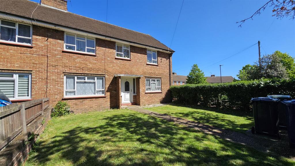 2 bed Annexe for rent in Greenford. From tomkins
